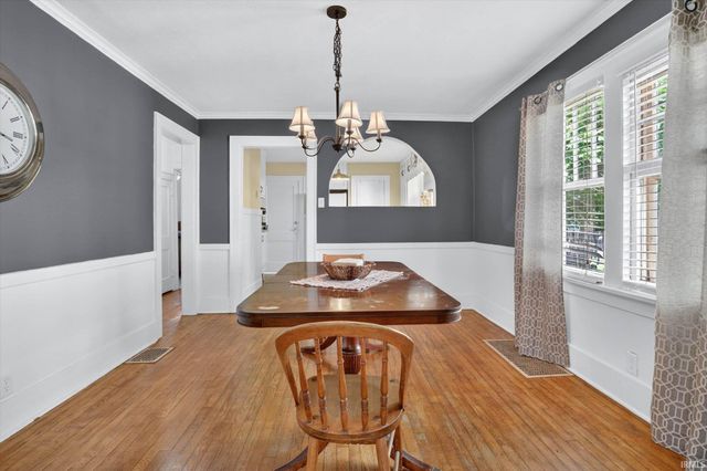 625 E Eckman Street, South Bend, IN 46614