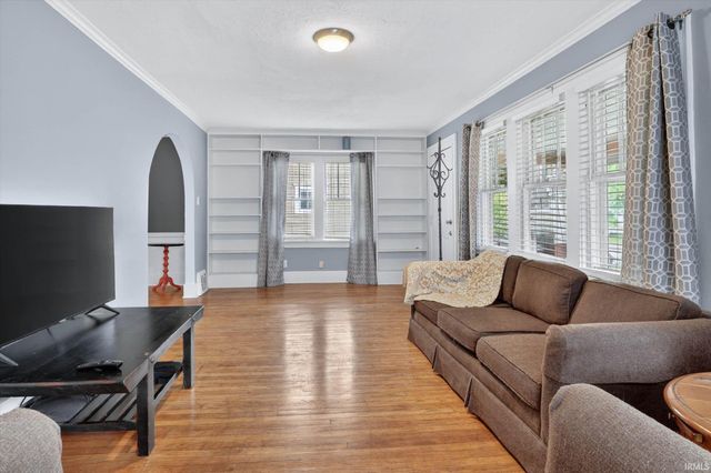 625 E Eckman Street, South Bend, IN 46614