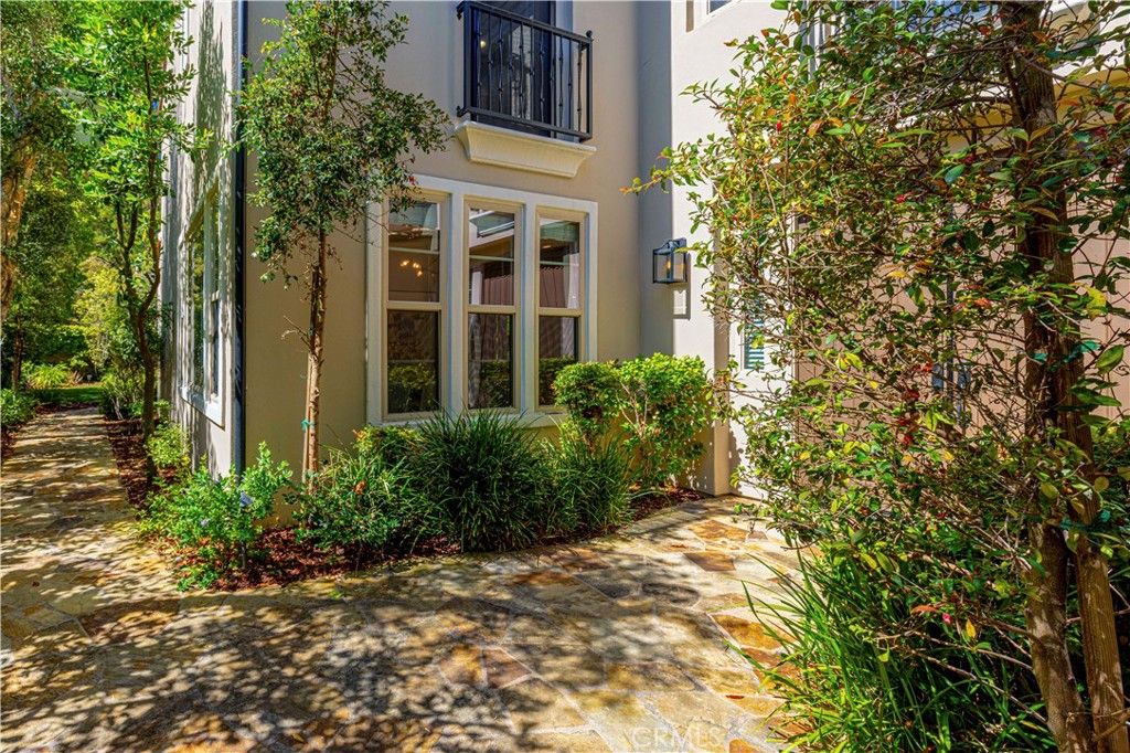 38 Arcade, Irvine, CA 92603 — photo 2