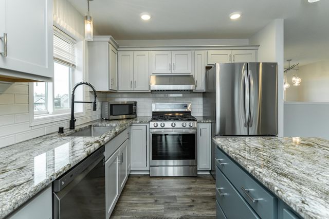 1644 Brandt Drive NE, Byron, MN 55920