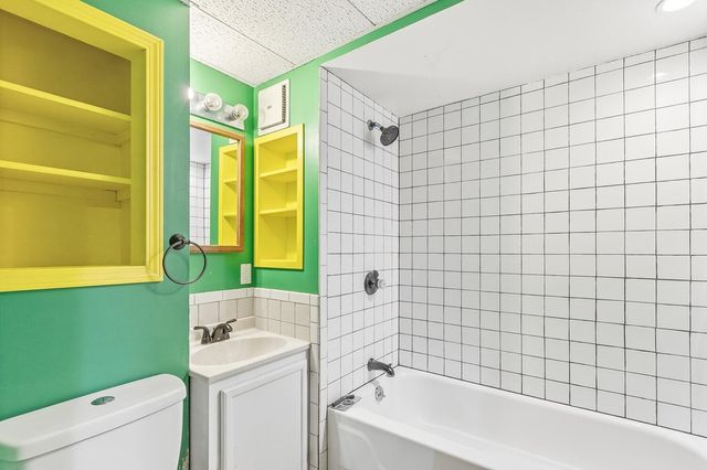 1524 E Selma Ave, Wichita, KS 67216