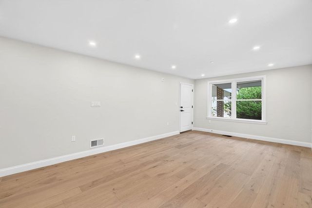 57 Nottinghill Road 2, Boston, MA 02135