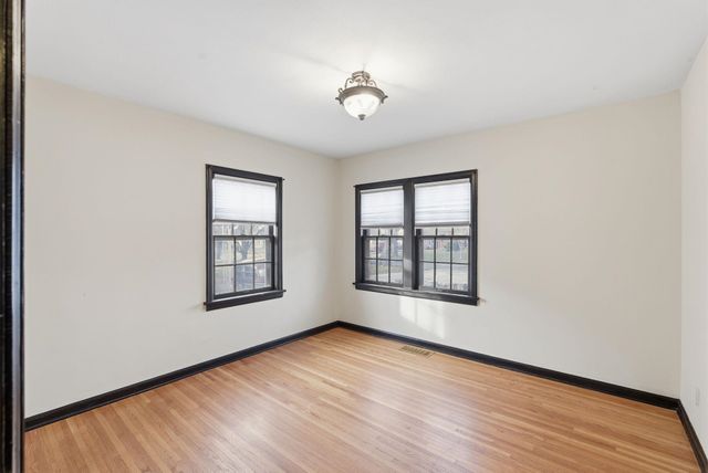 430 N Battin St, Wichita, KS 67208