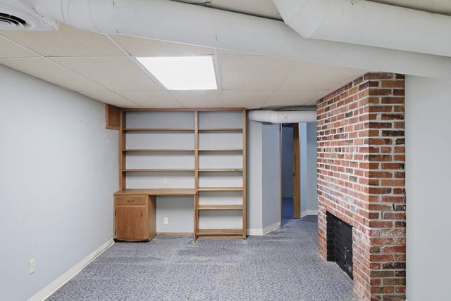 430 N Battin St, Wichita, KS 67208