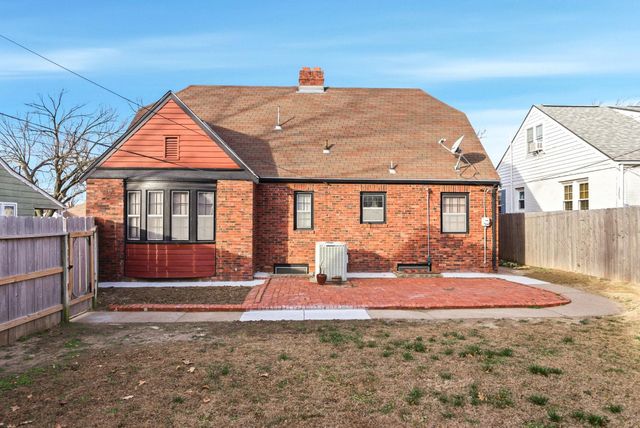 430 N Battin St, Wichita, KS 67208