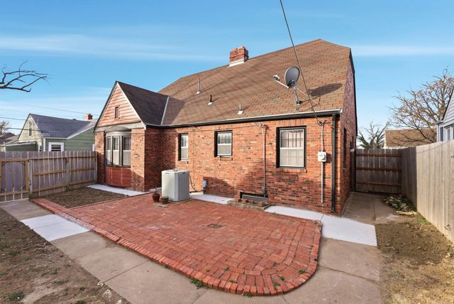 430 N Battin St, Wichita, KS 67208