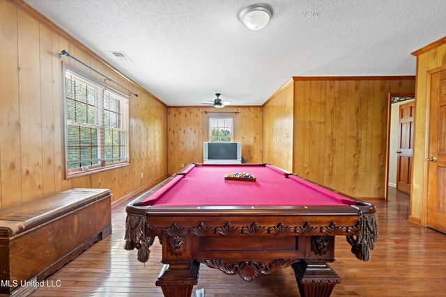 10668 Stark Acres Road, Olive Branch, MS 38654