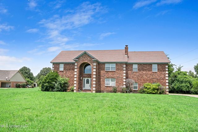 10668 Stark Acres Road, Olive Branch, MS 38654