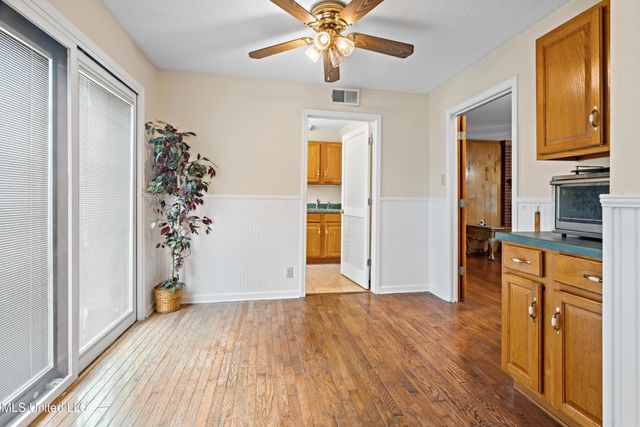 10668 Stark Acres Road, Olive Branch, MS 38654