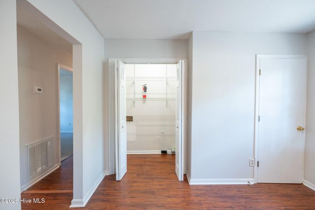 341 Lancaster Road, Wilmington, NC 28409