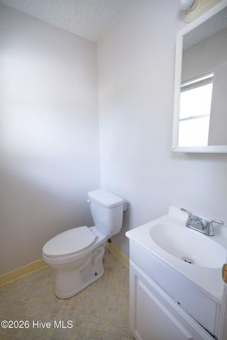 341 Lancaster Road, Wilmington, NC 28409