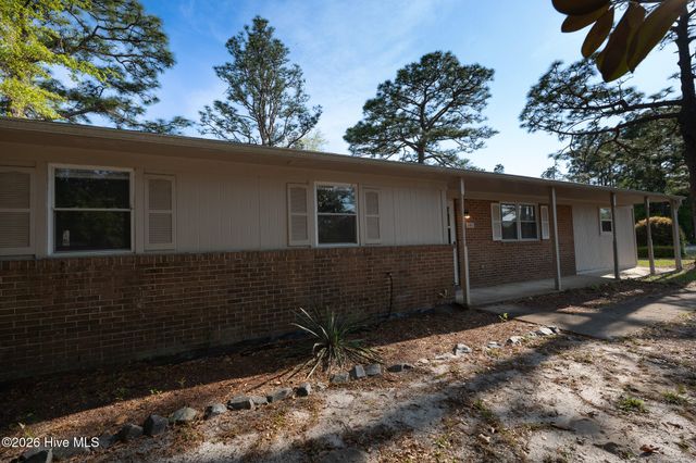 341 Lancaster Road, Wilmington, NC 28409