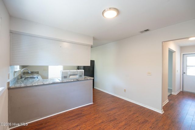 341 Lancaster Road, Wilmington, NC 28409