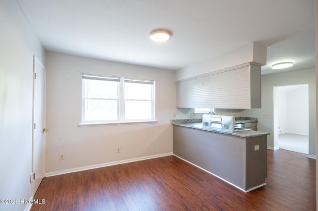 341 Lancaster Road, Wilmington, NC 28409