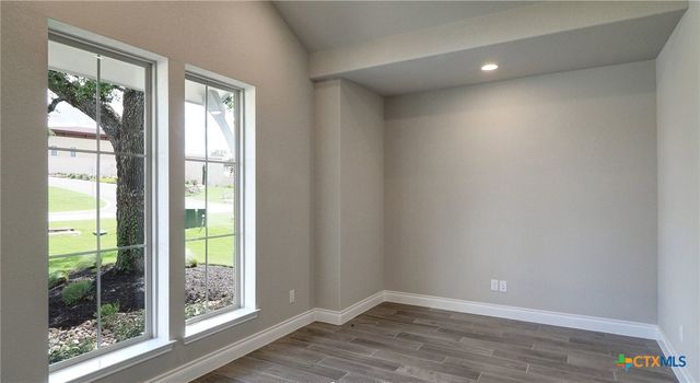 633 Vale Court, New Braunfels, TX 78132