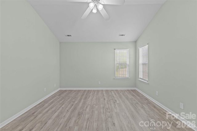 17300 Commons Crossing Drive, Charlotte, NC 28277