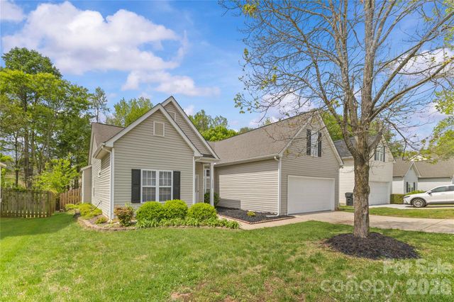 17300 Commons Crossing Drive, Charlotte, NC 28277