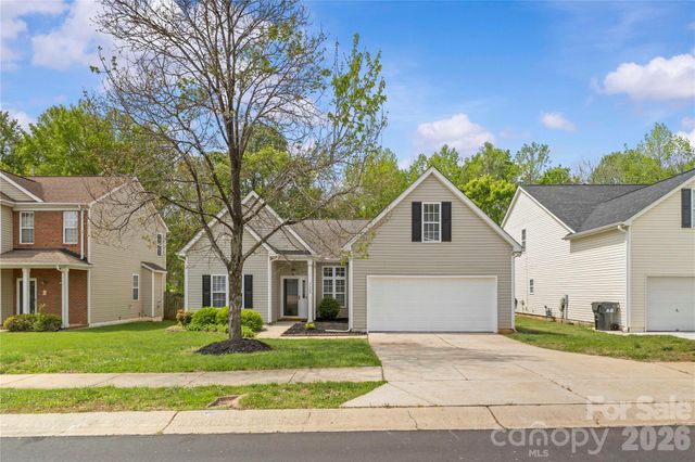17300 Commons Crossing Drive, Charlotte, NC 28277
