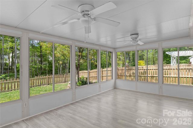 17300 Commons Crossing Drive, Charlotte, NC 28277