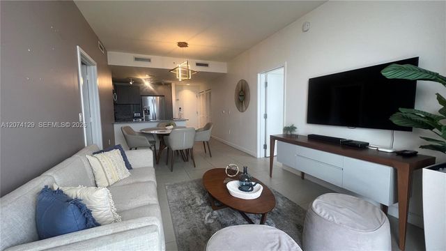 5350 NW 84th Avenue 1605, Doral, FL 33166
