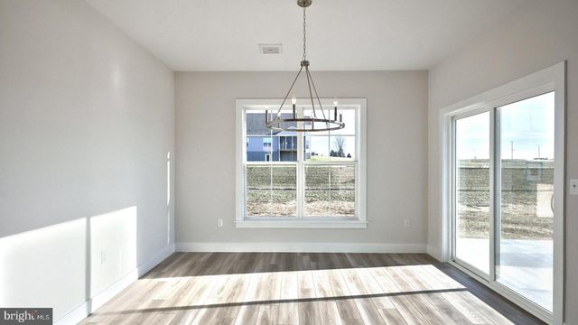 35 CANTERBURY LN, Annville, PA 17003