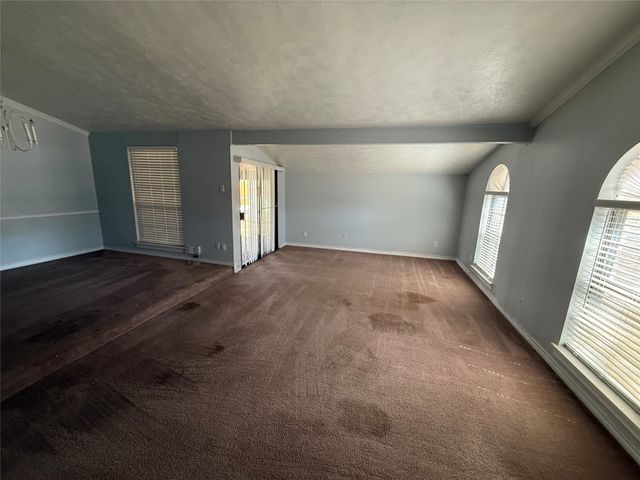 3225 Collins Boulevard, Garland, TX 75044