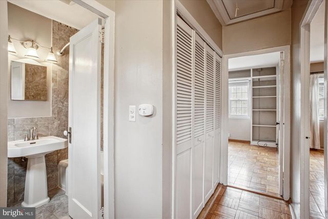 3518 VALLEY DR, Alexandria, VA 22302