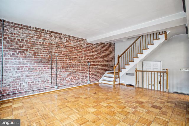 3518 VALLEY DR, Alexandria, VA 22302