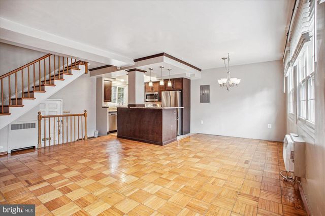 3518 VALLEY DR, Alexandria, VA 22302