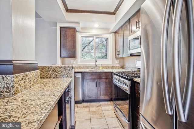 3518 VALLEY DR, Alexandria, VA 22302