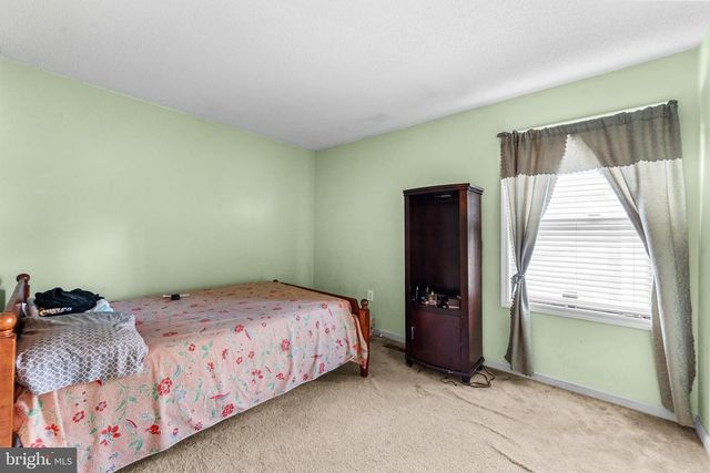 22 ROBINSON CIR, Seaford, DE 19973