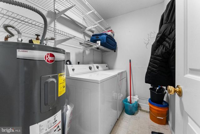 22 ROBINSON CIR, Seaford, DE 19973