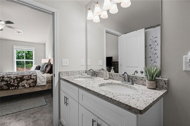 238 Dove Place, Social Circle, GA 30025