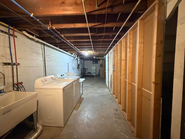 444 N Ohio Street, Hobart, IN 46342