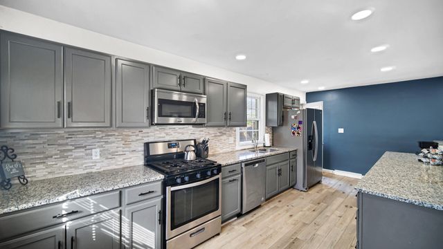 444 N Ohio Street, Hobart, IN 46342