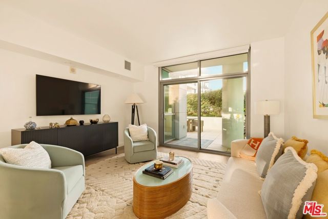 13700 Marina Pointe Drive 314, Marina Del Rey, CA 90292