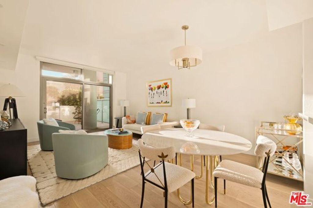 13700 Marina Pointe Drive 314, Marina Del Rey, CA 90292