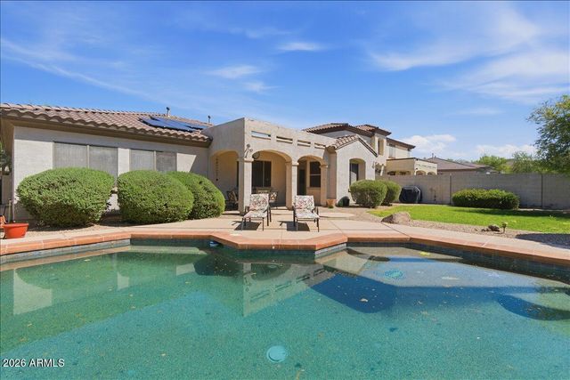 4615 W POWELL Drive, New River, AZ 85087