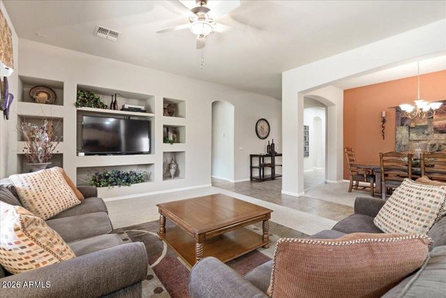 4615 W POWELL Drive, New River, AZ 85087