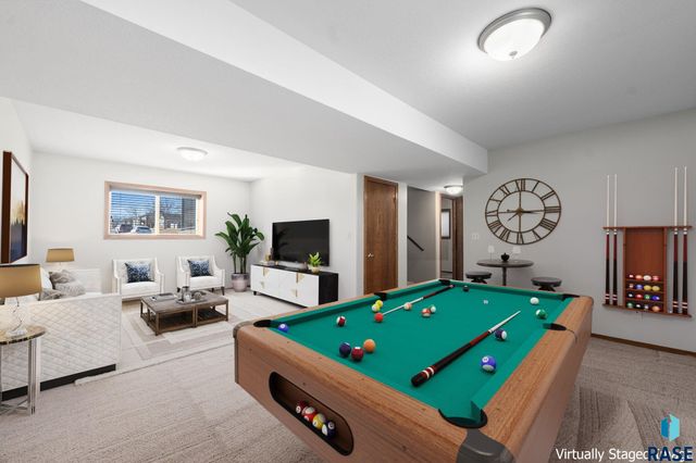 8016 W Browning St Street, Sioux Falls, SD 57106