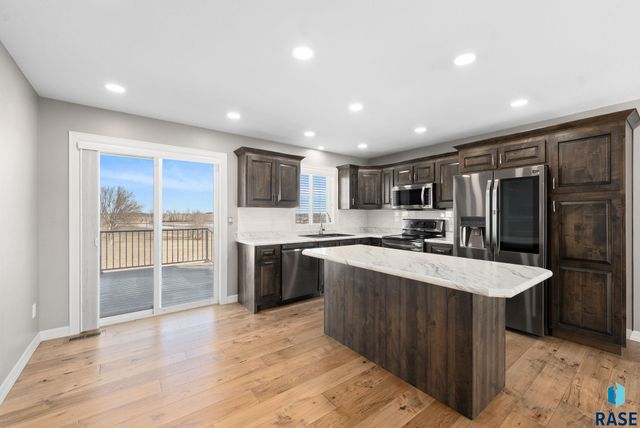 8016 W Browning St Street, Sioux Falls, SD 57106