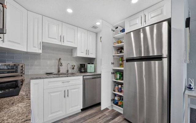 2700 OCEAN SHORE BOULEVARD 208, Ormond Beach, FL 32176