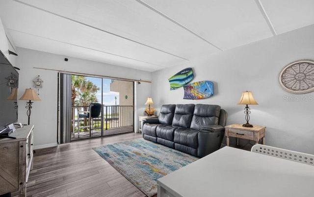 2700 OCEAN SHORE BOULEVARD 208, Ormond Beach, FL 32176