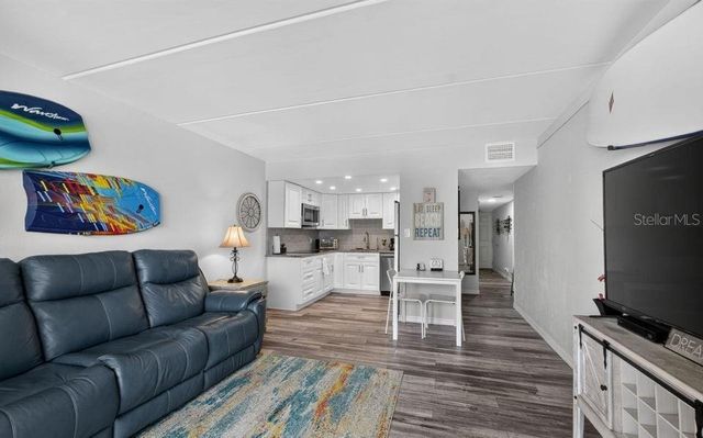 2700 OCEAN SHORE BOULEVARD 208, Ormond Beach, FL 32176