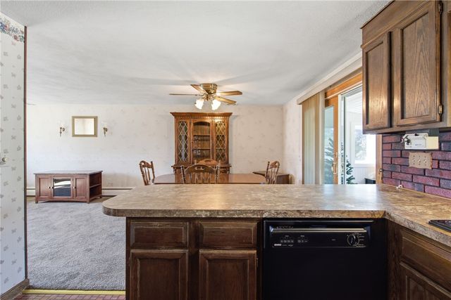 45 Palmer Avenue, Cranston, RI 02920