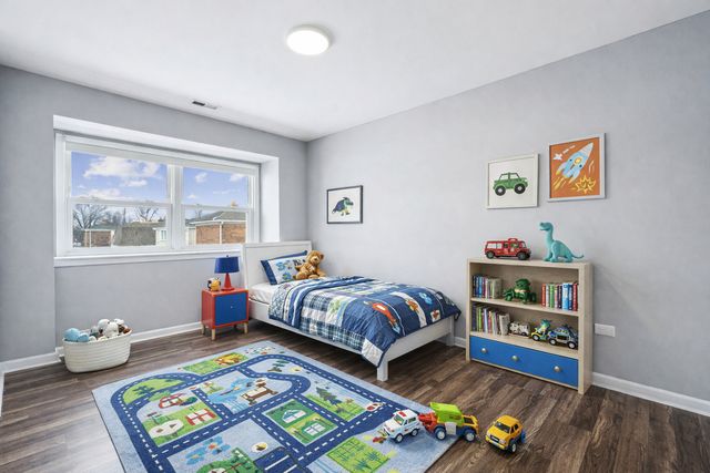 10406 Waterford Drive 2, Westchester, IL 60154