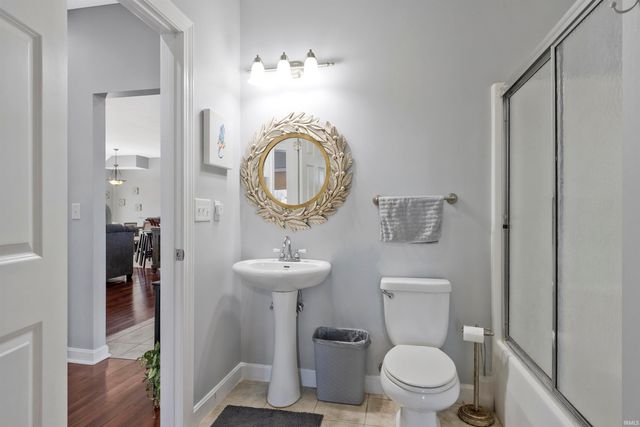 12444 S Brook Drive, Haubstadt, IN 47639