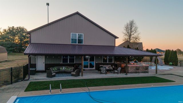 12444 S Brook Drive, Haubstadt, IN 47639