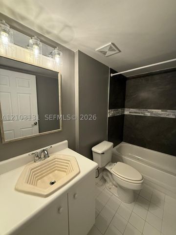5550 NW 61st St 508, Coconut Creek, FL 33073