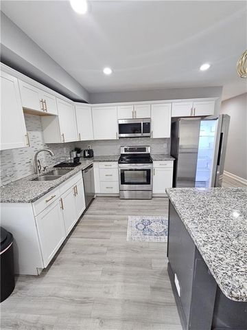 2138 Donald Lee Hollowell NW Parkway, Atlanta, GA 30318